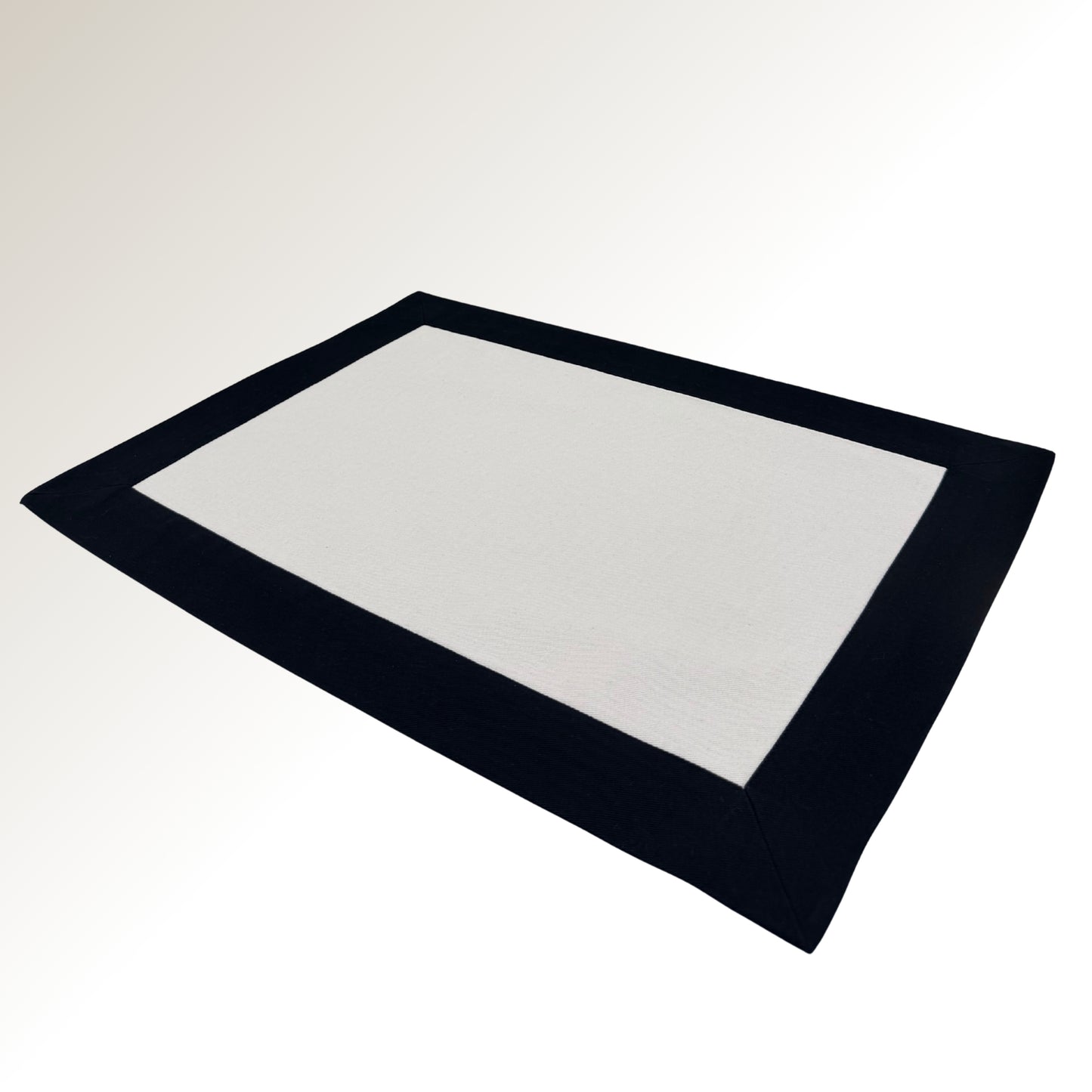 B&W signature placemat.