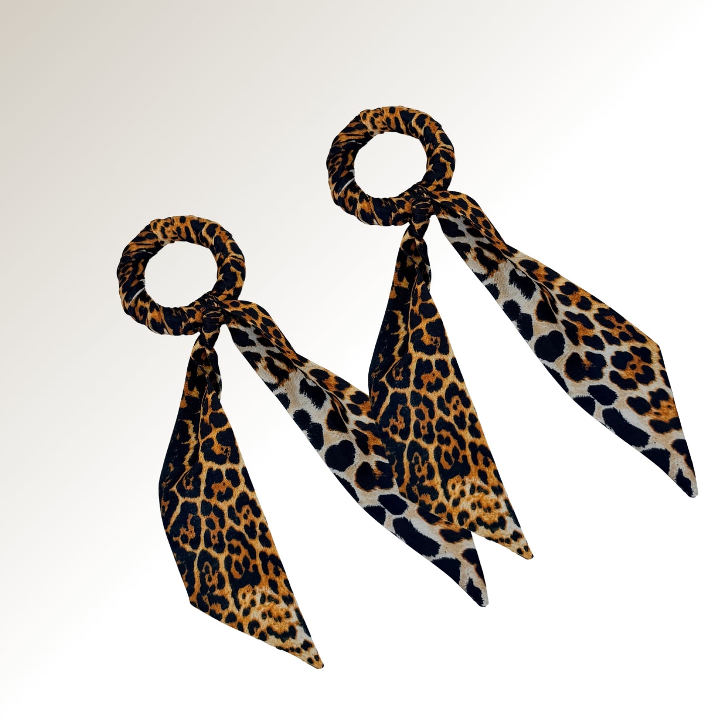 Leopard twilly ring.