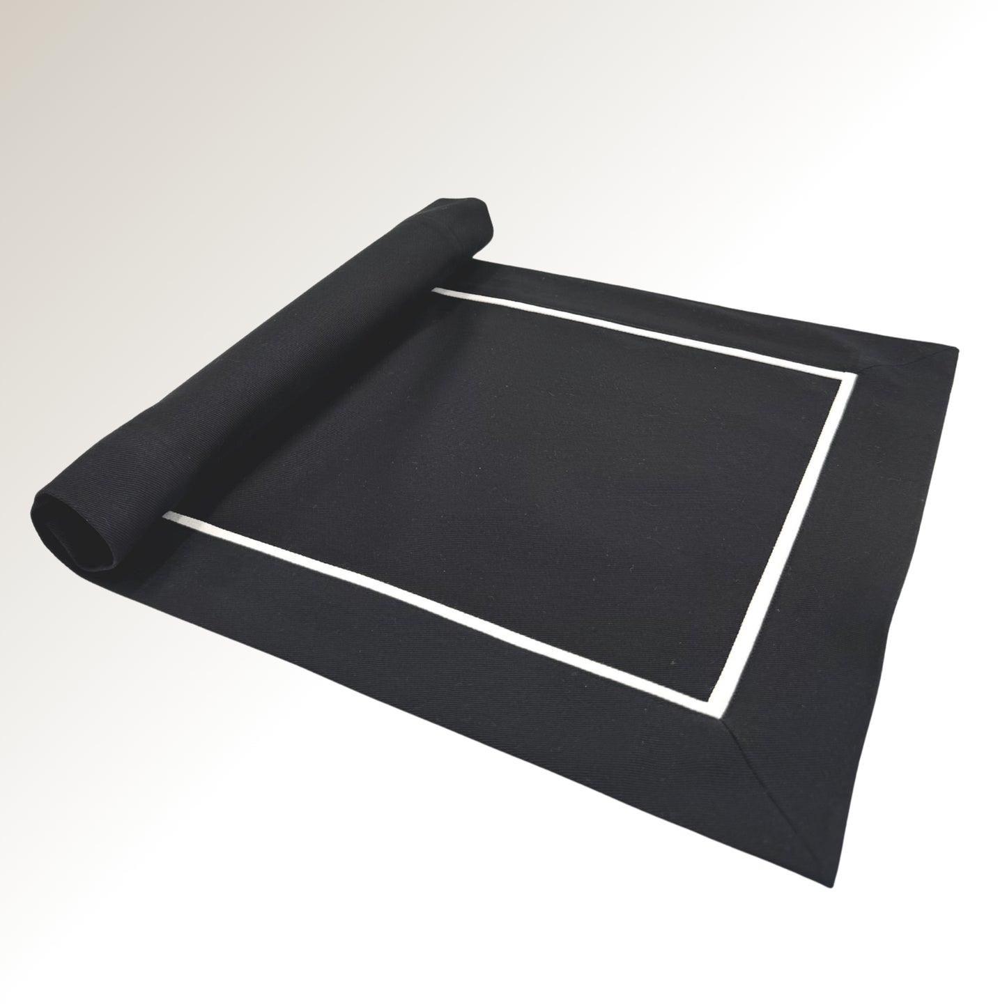 Black and white classic placemats.