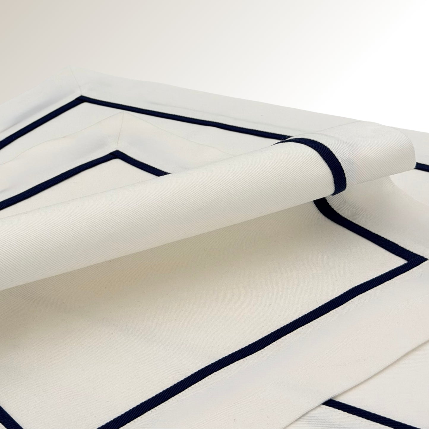 White and black classic placemats.