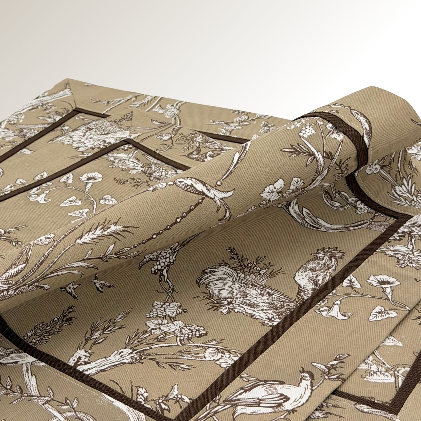 Brown garden classic placemats.