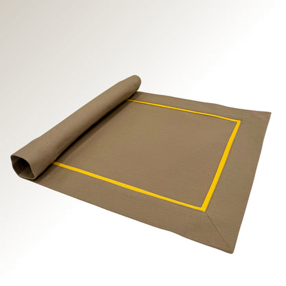 Castor yellow classic placemats.
