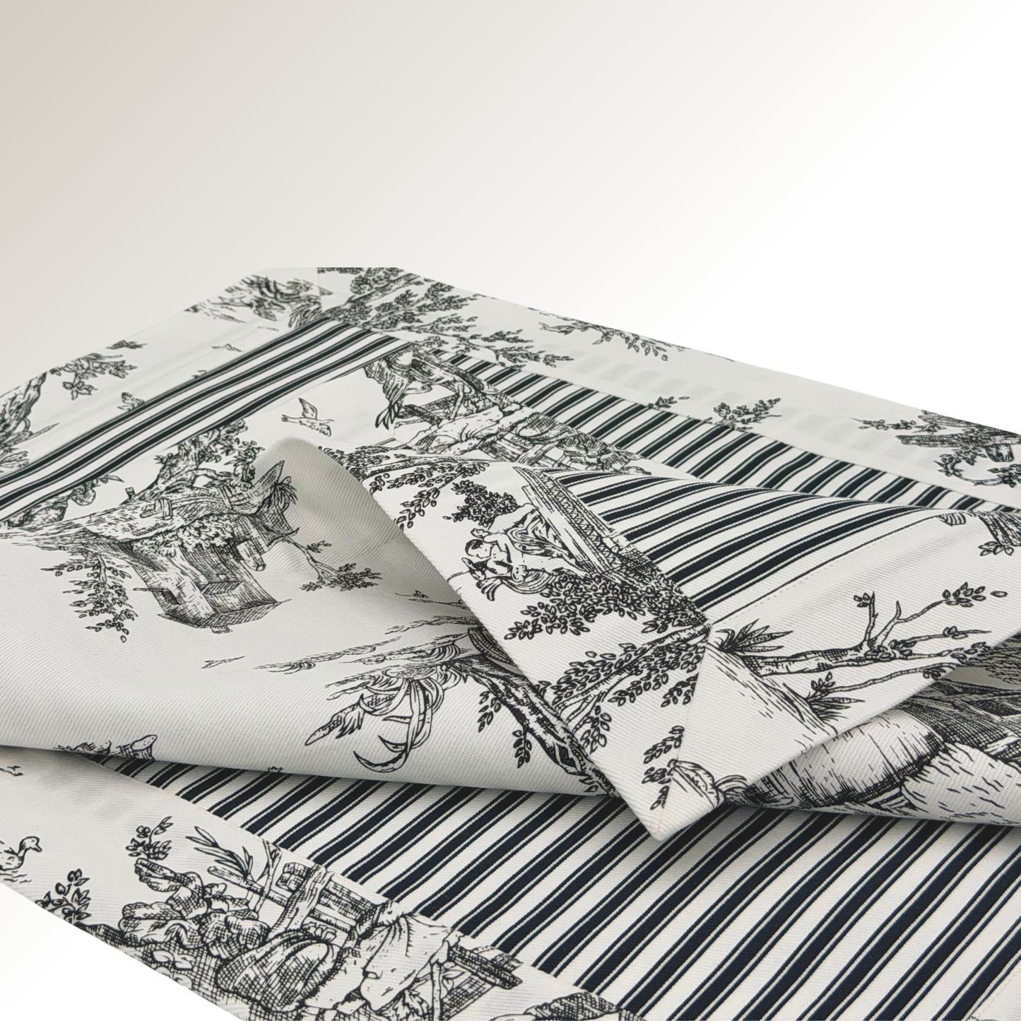 B&W toile signature placemat.