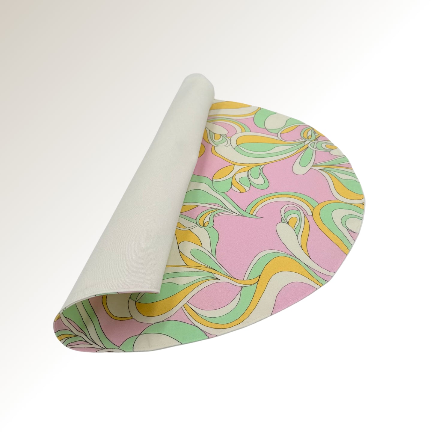 Twiggy placemats.