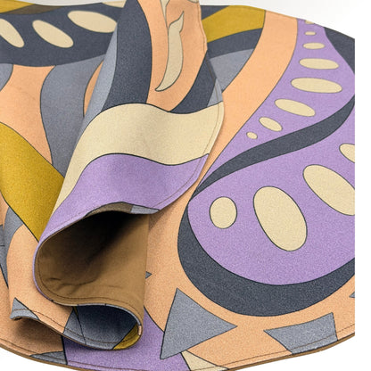 Twiggy placemats.