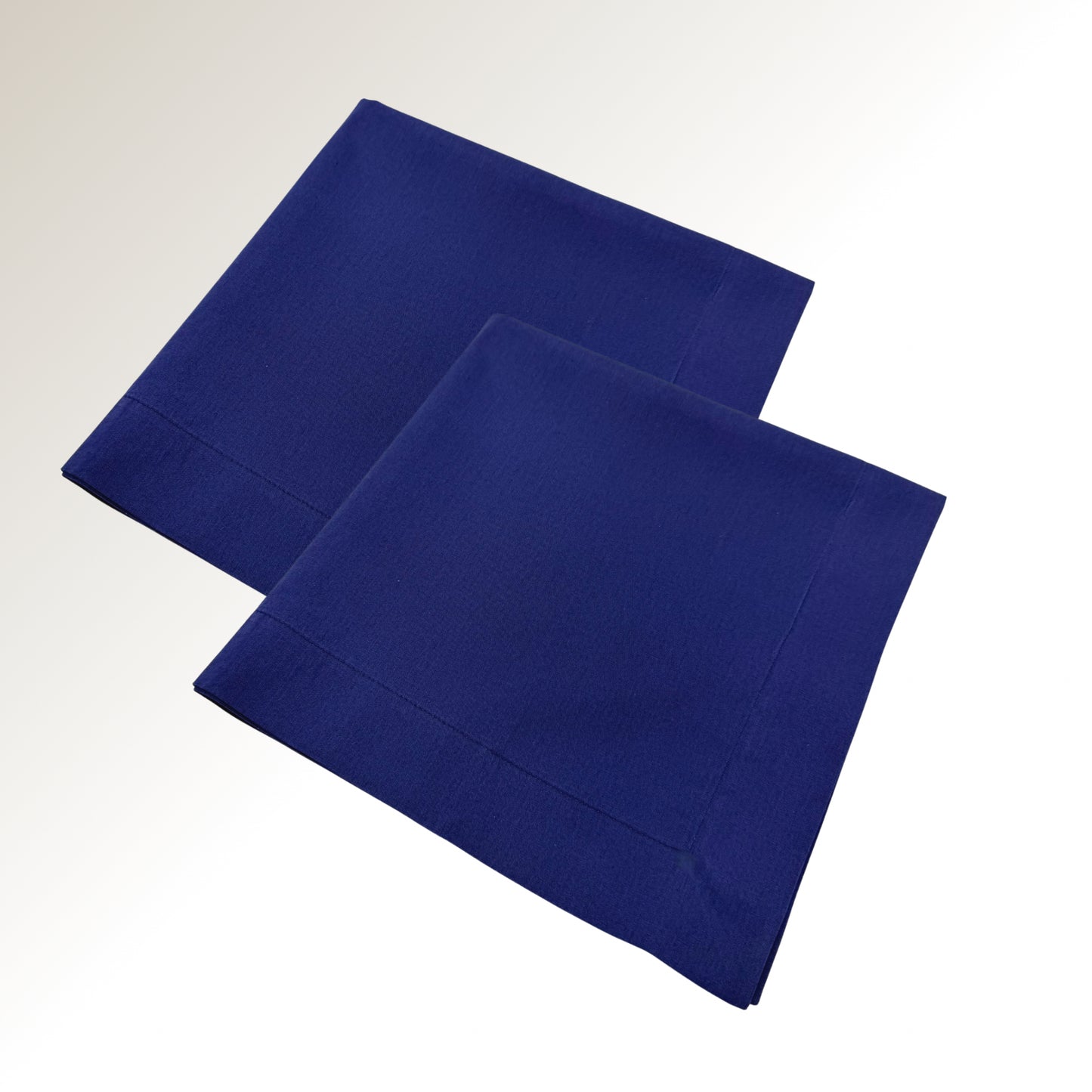 Navy blue napkin.